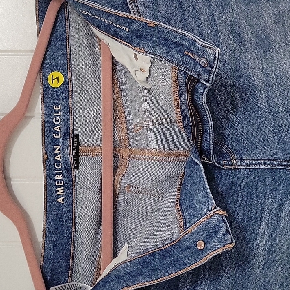 American eagle flared bottoms jeans - Picture 2 of 3